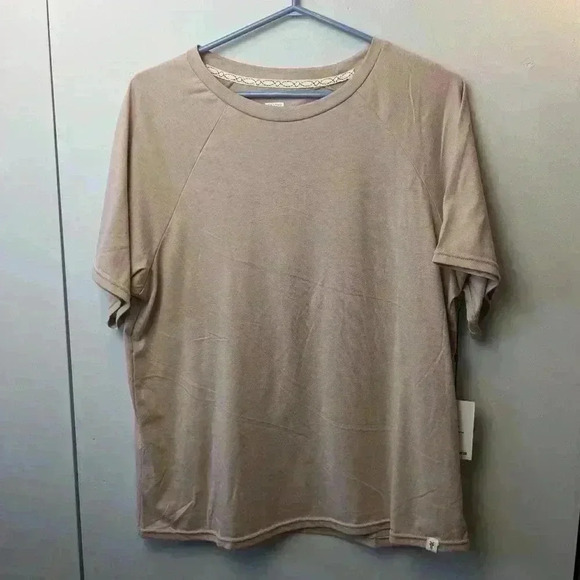 Frye Tops - NWT !! FRYE  women t-shirt size large Nice beige color !